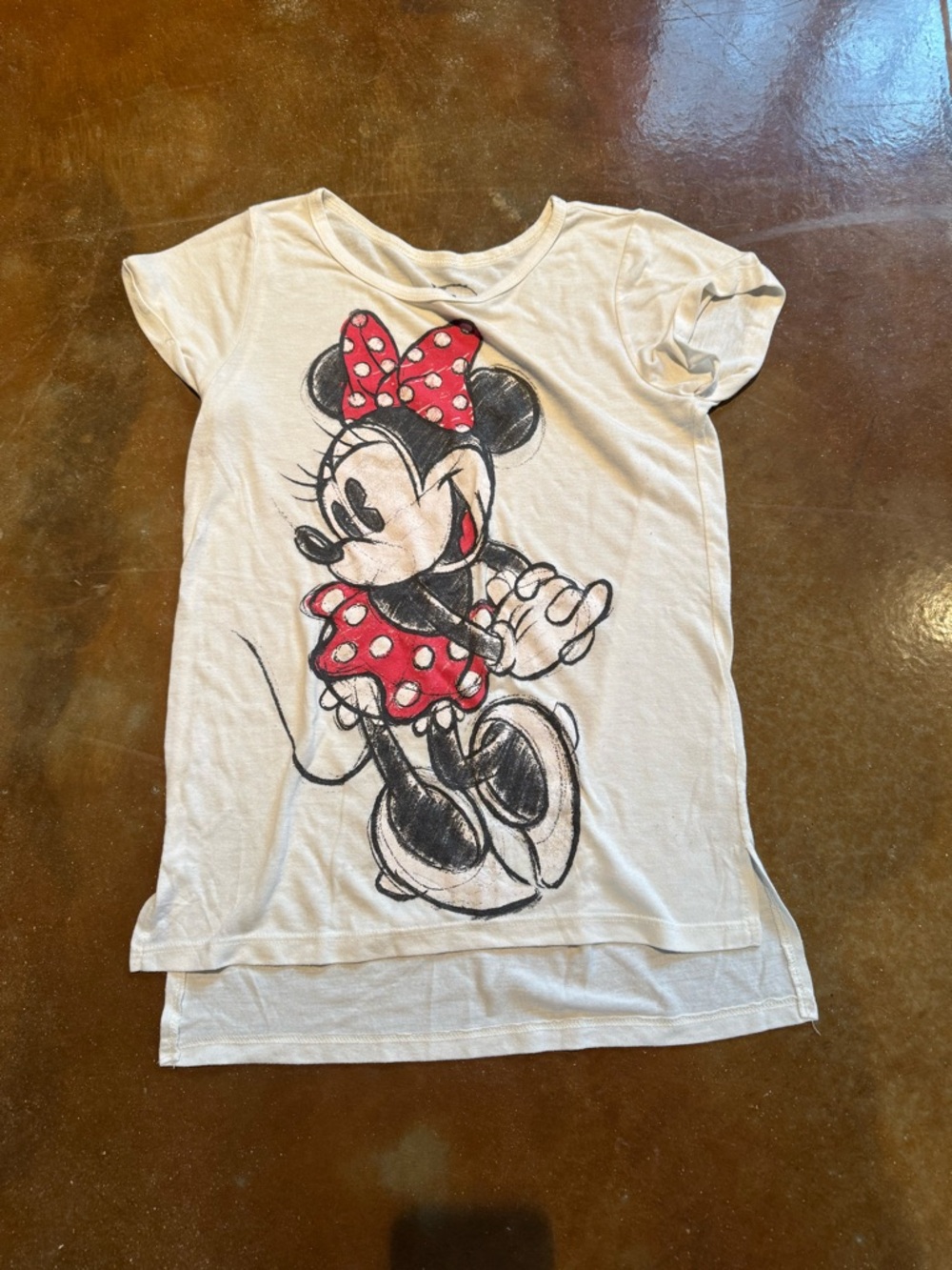 Disney Minnie Mouse Cream & Red Women's Small Graphic Tee
